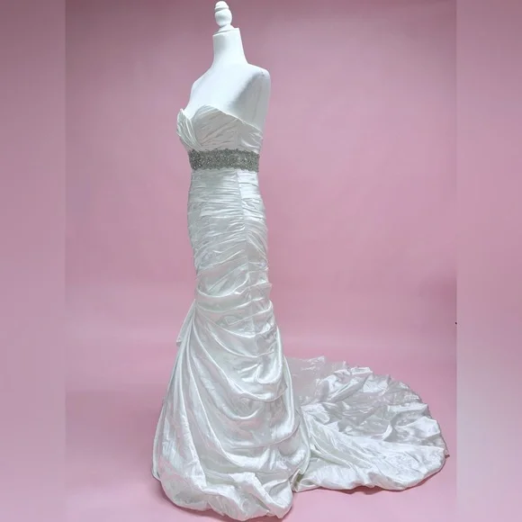 Sottero and Midgley Couture Ivory Strapless Gown - Picture 6 of 16